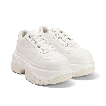 Front ¾ right of Adult Unisex Kade Lo Leather White