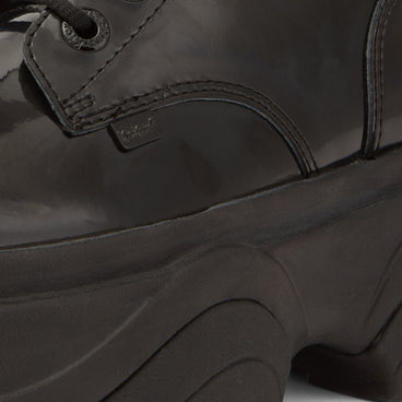 Detail view (close-up) of Adult Unisex Kade Boot Patent leather Black