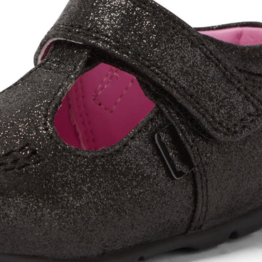 Detail view (close-up) of Baby Kick T Glitter Textile Black
