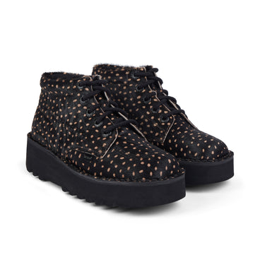 Front ¾ right of Adult Unisex Kick Hi Stack Spot Leather Black