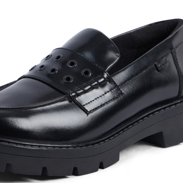 Detail view (close-up) of Adult Womens Kori Loafer Rivet Leather Black