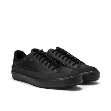 Front ¾ right of Adult Mens Tovni Toggle Track Leather Black